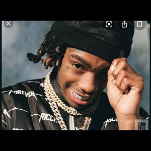 Meet your Posher, Iyonna